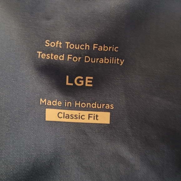 LANDAU ESSENTIALS WOMEN'S 4-POCKET V-NECK SCRUB TOP Size L NWT - Picture 6 of 9